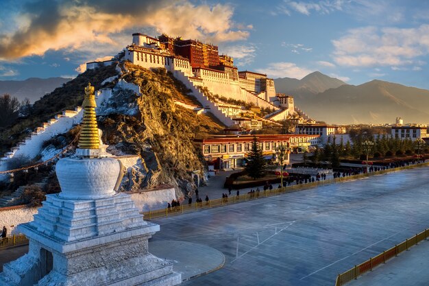 Lhasa tour package photo